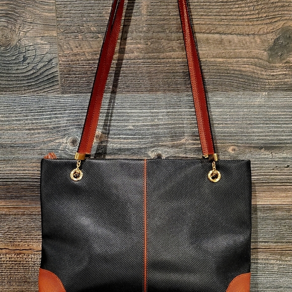 BOTTEGA Veneta Made In Italy Tote - Picture 7 of 7